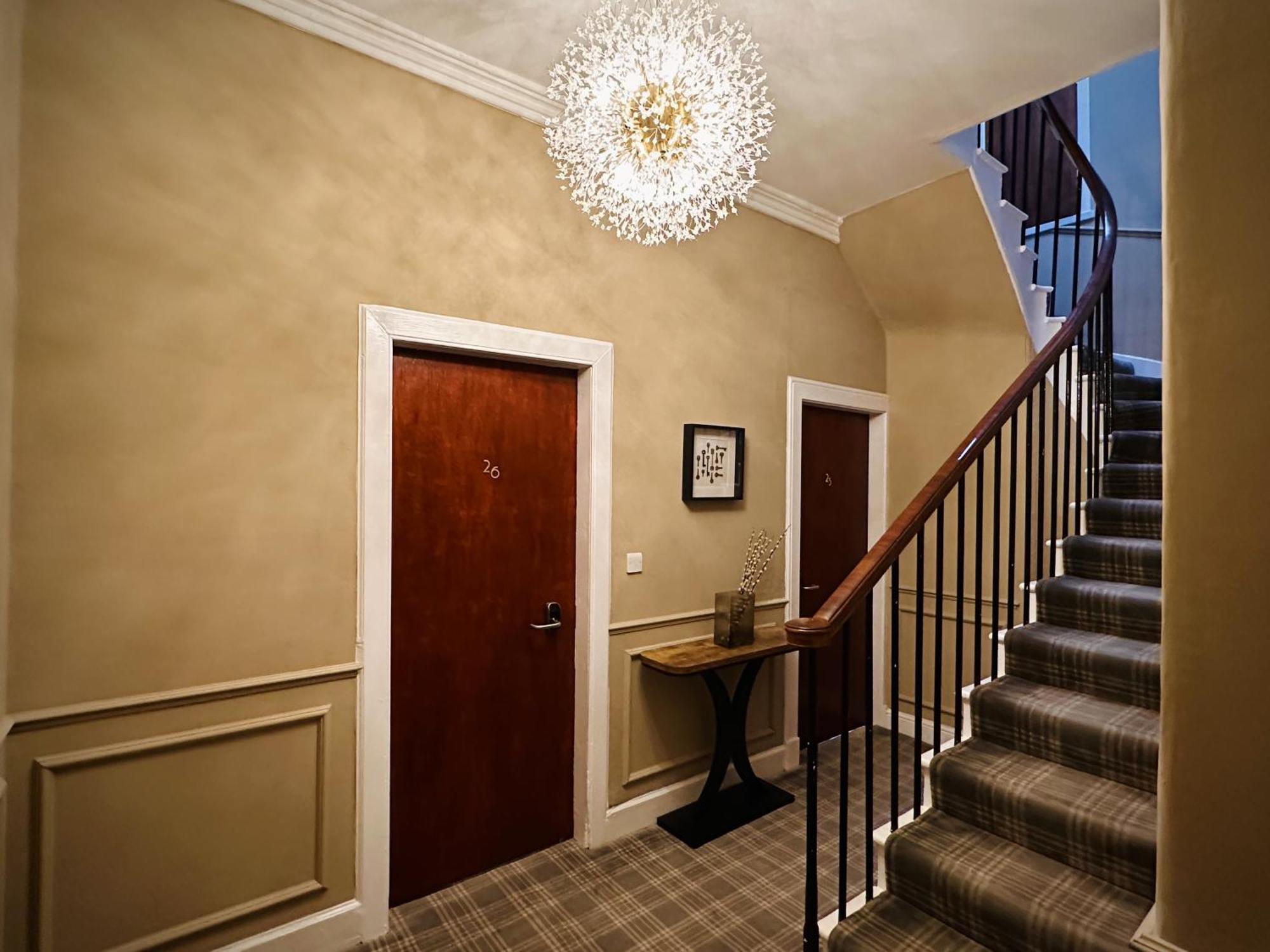 The Valentine - Townhouse Hotel (Adults Only) เอดินบะระ ภายนอก รูปภาพ