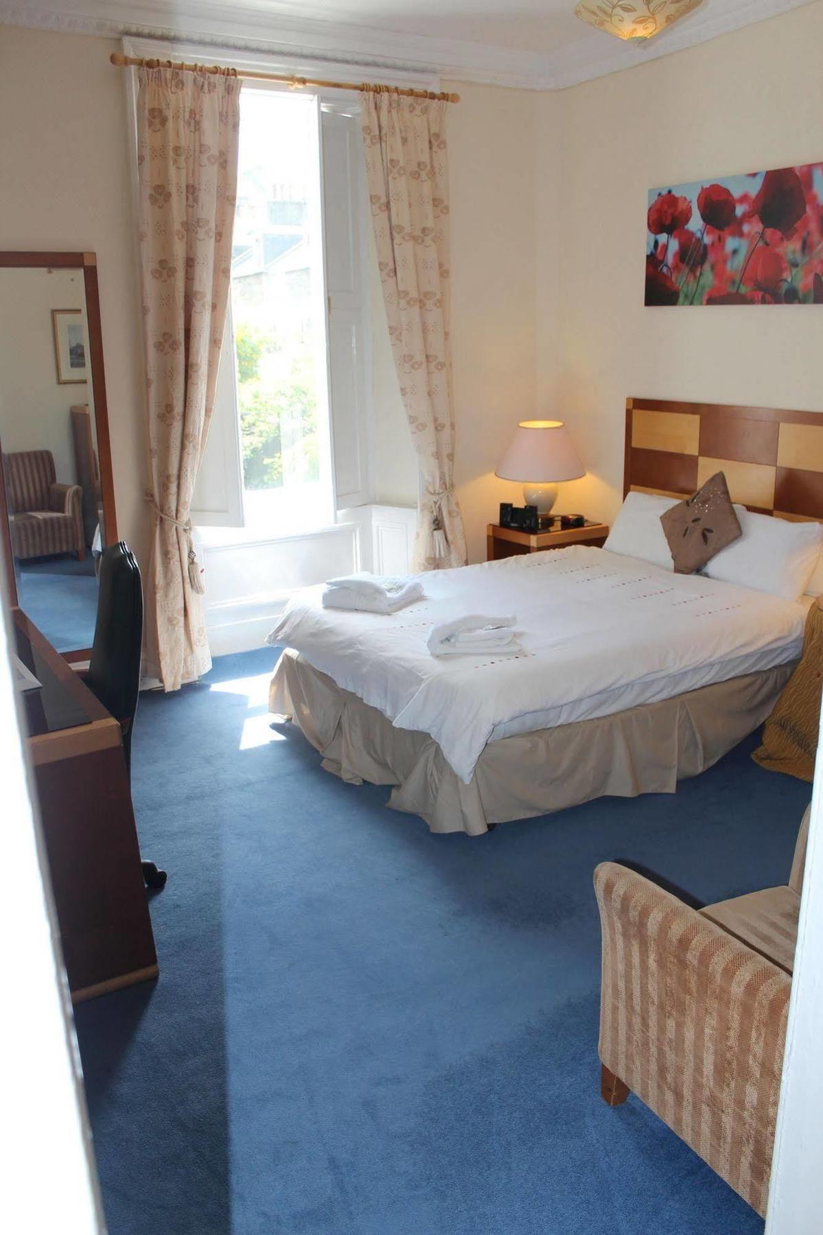 The Valentine - Townhouse Hotel (Adults Only) เอดินบะระ ภายนอก รูปภาพ